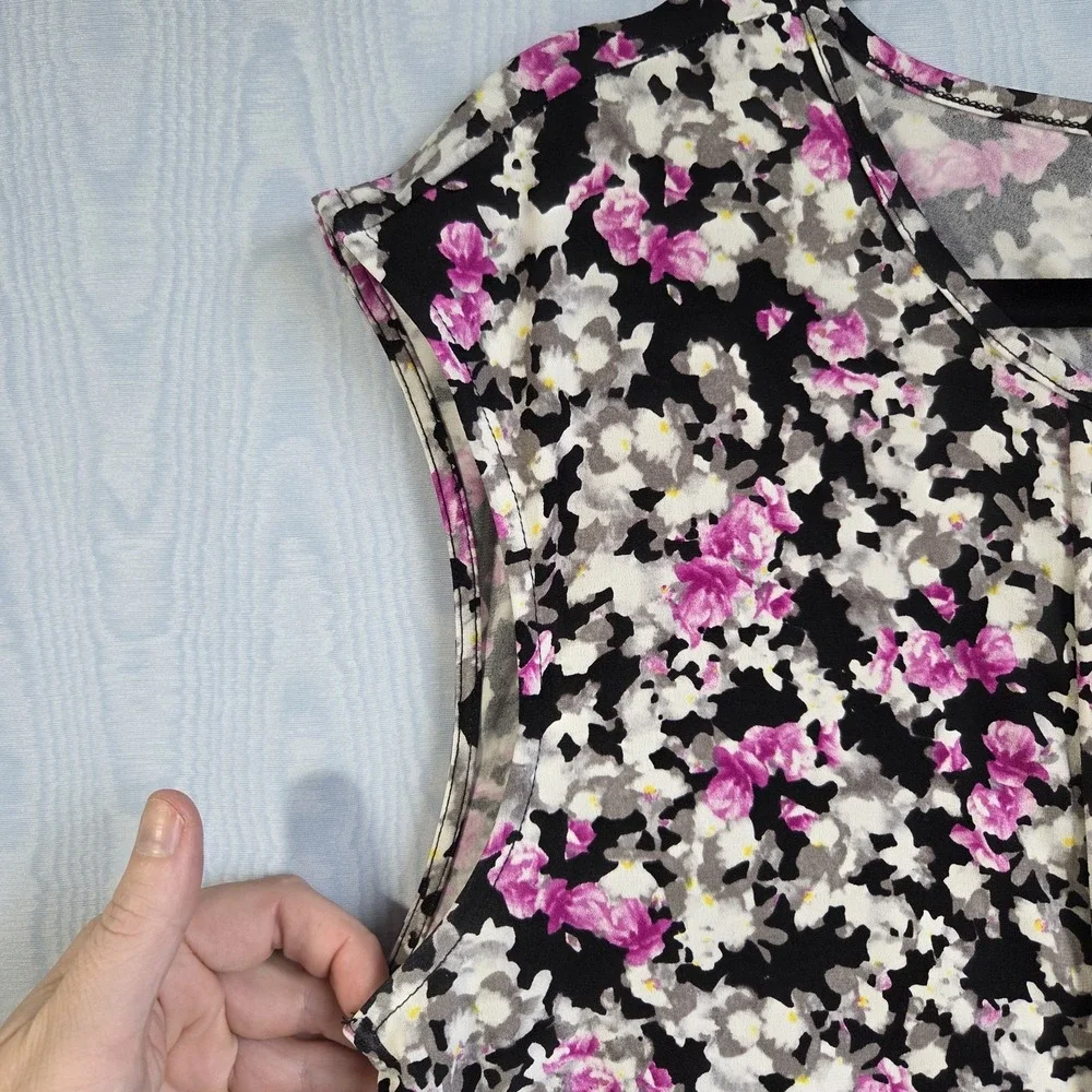 Women's Liz Claiborne L Top‎ Liquid Knit Floral Stretch Pleated Career Casual - Picture 2 of 8